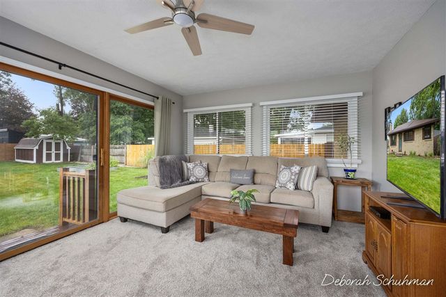 3751 Hubal Avenue, Wyoming, MI 49519