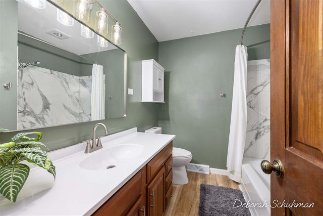 3751 Hubal Avenue, Wyoming, MI 49519