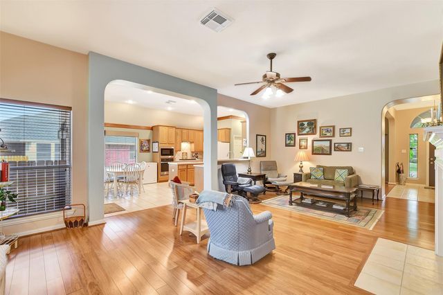 9111 Sunny Ridge Drive, Houston, TX 77095