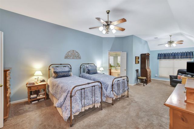 9111 Sunny Ridge Drive, Houston, TX 77095