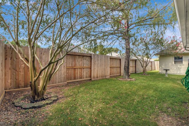 9111 Sunny Ridge Drive, Houston, TX 77095