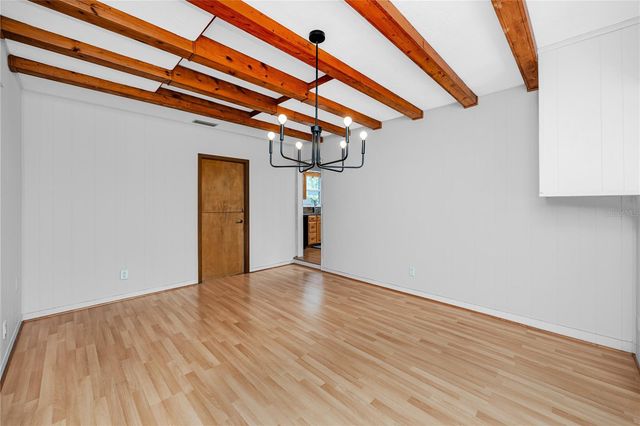 8161 22ND AVENUE N, St Petersburg, FL 33710