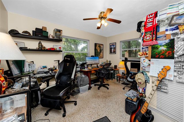 8161 22ND AVENUE N, St Petersburg, FL 33710
