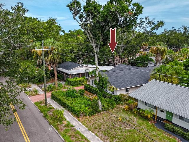 8161 22ND AVENUE N, St Petersburg, FL 33710