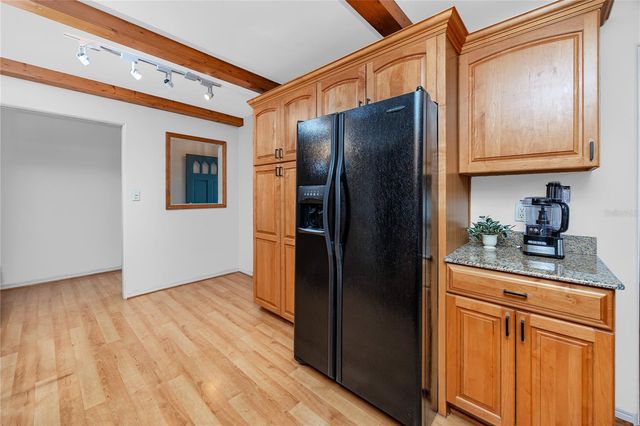 8161 22ND AVENUE N, St Petersburg, FL 33710