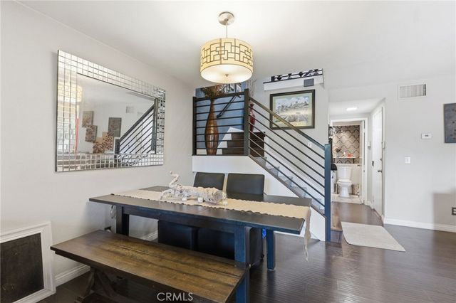 905 Hyde Court, Costa Mesa, CA 92626