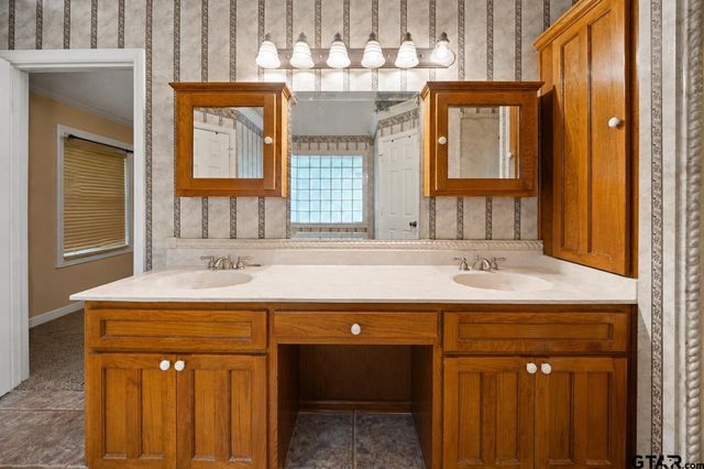 630 County Road 3608, Bullard, TX 75757
