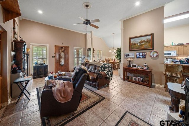 630 County Road 3608, Bullard, TX 75757