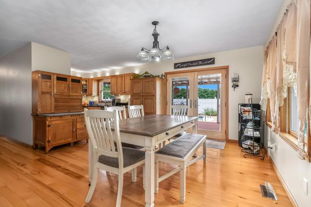 31688 Colon Road, Colon, MI 49040