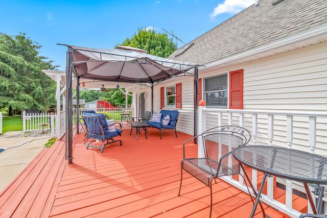 31688 Colon Road, Colon, MI 49040