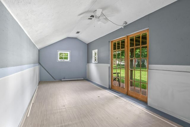 31688 Colon Road, Colon, MI 49040