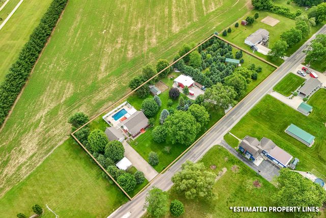 31688 Colon Road, Colon, MI 49040