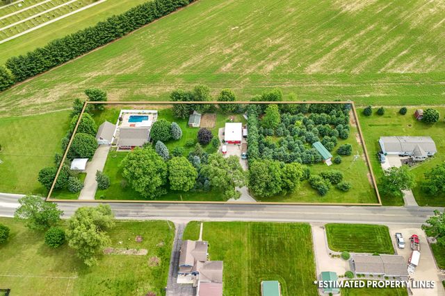 31688 Colon Road, Colon, MI 49040