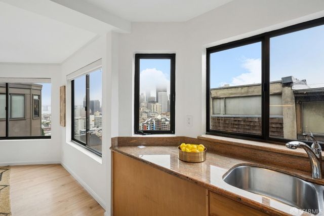 2 Fallon Place 59, San Francisco, CA 94133