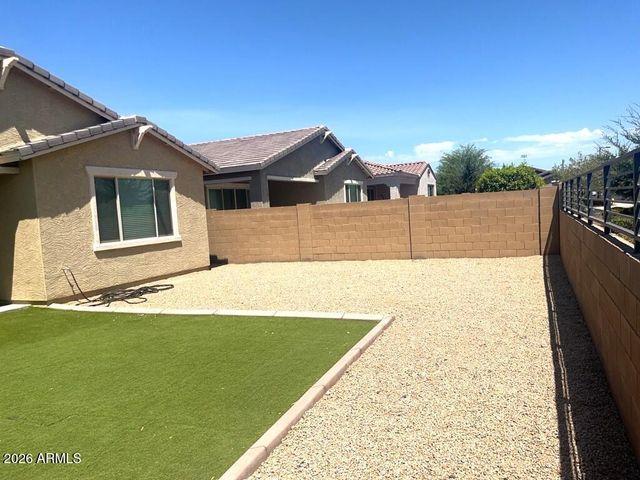9217 W WILLOW BEND Lane, Phoenix, AZ 85037