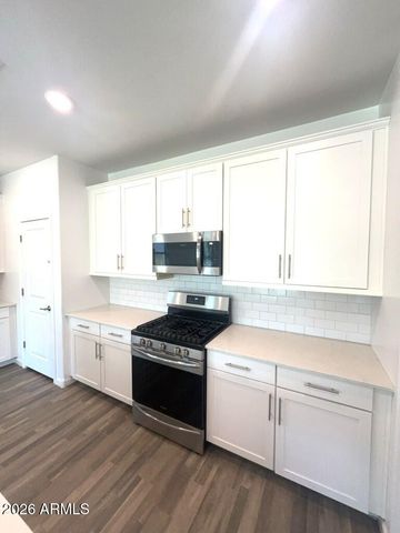 9217 W WILLOW BEND Lane, Phoenix, AZ 85037