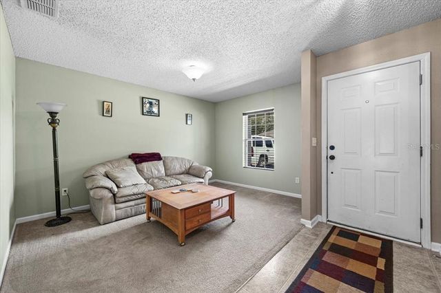 33 BUD FIELD DRIVE, Palm Coast, FL 32137