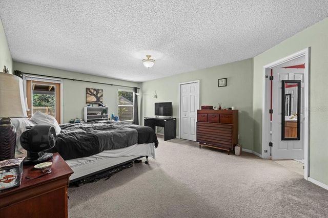 33 BUD FIELD DRIVE, Palm Coast, FL 32137