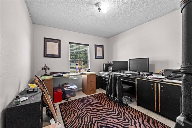 33 BUD FIELD DRIVE, Palm Coast, FL 32137
