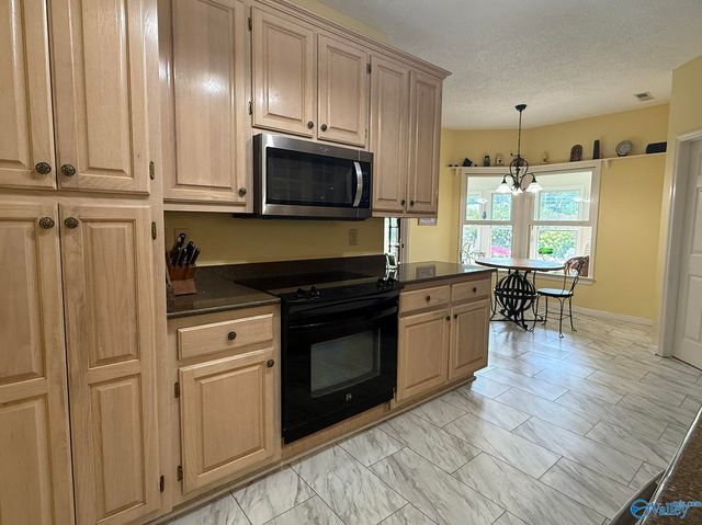 15063 Ashmont Blvd SE, Huntsville, AL 35803