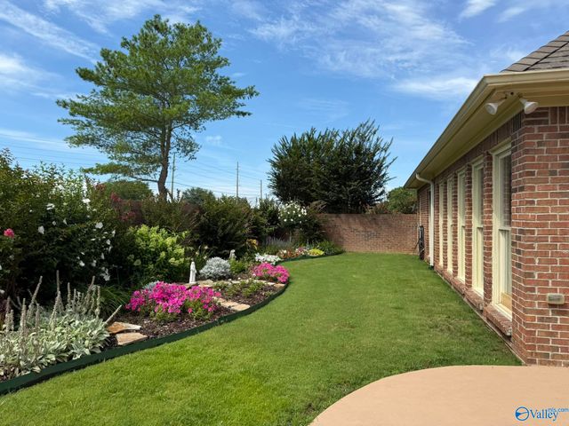 15063 Ashmont Blvd SE, Huntsville, AL 35803