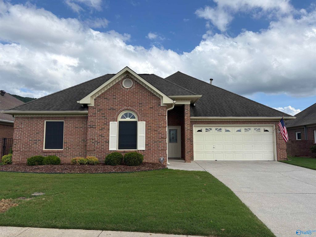 15063 Ashmont Blvd SE, Huntsville, AL 35803