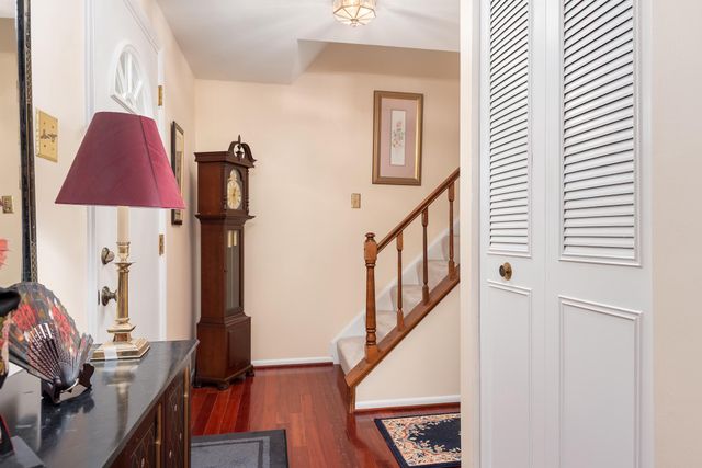 7026 DEEPAGE DR, Columbia, MD 21045