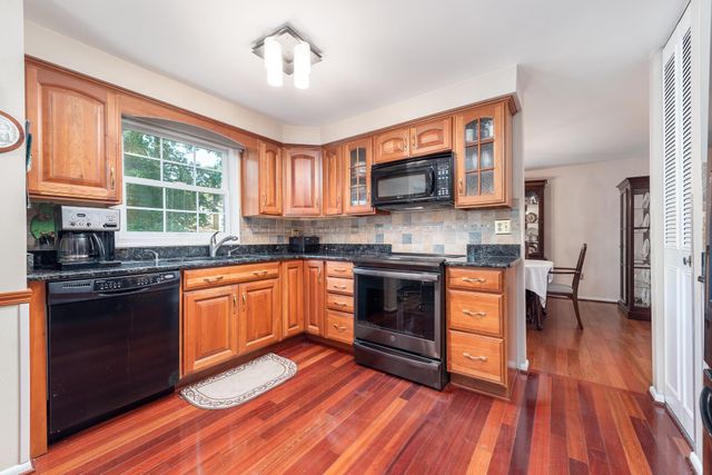 7026 DEEPAGE DR, Columbia, MD 21045