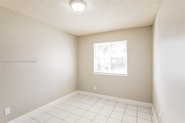 13921 SW 173rd Ter, Miami, FL 33177