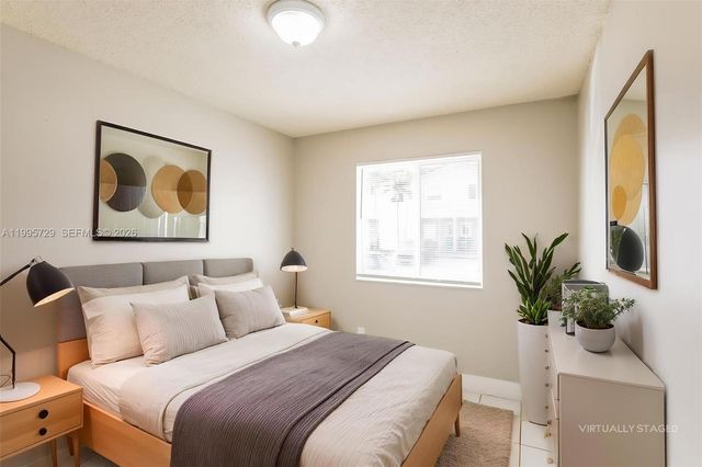 13921 SW 173rd Ter, Miami, FL 33177