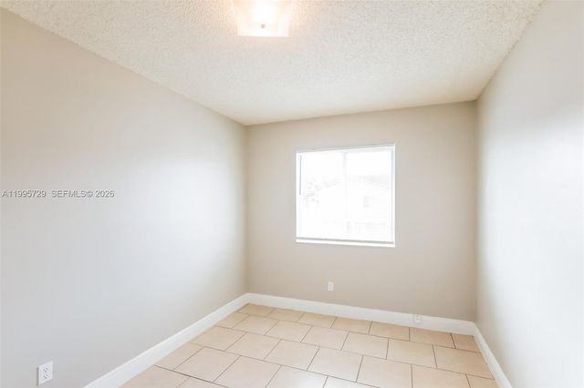 13921 SW 173rd Ter, Miami, FL 33177