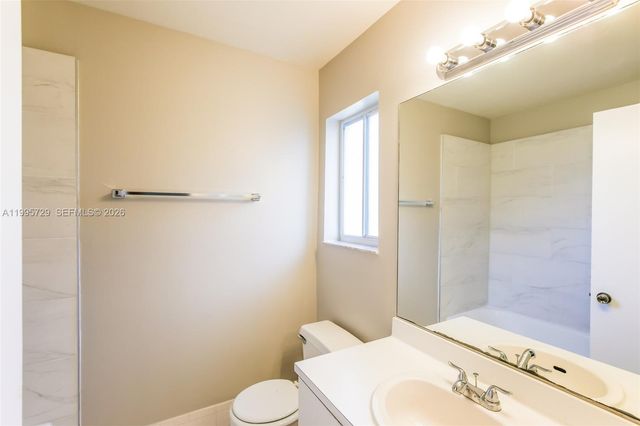 13921 SW 173rd Ter, Miami, FL 33177