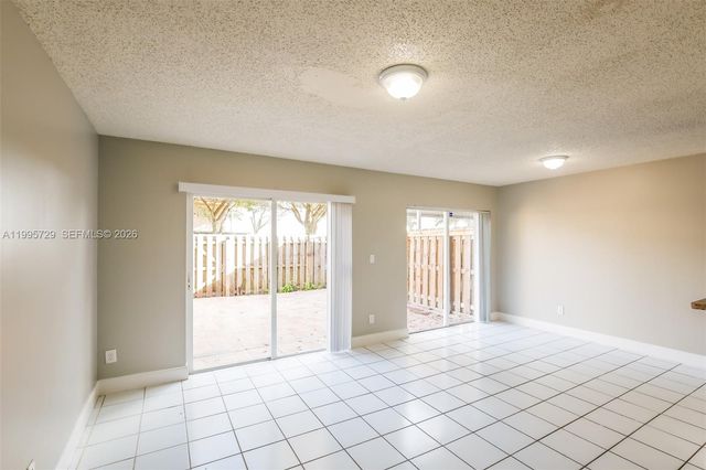 13921 SW 173rd Ter, Miami, FL 33177