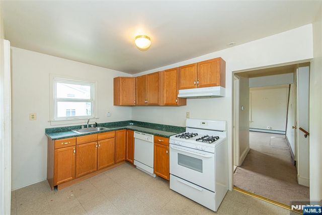 116 Forest Street, Montclair, NJ 07042
