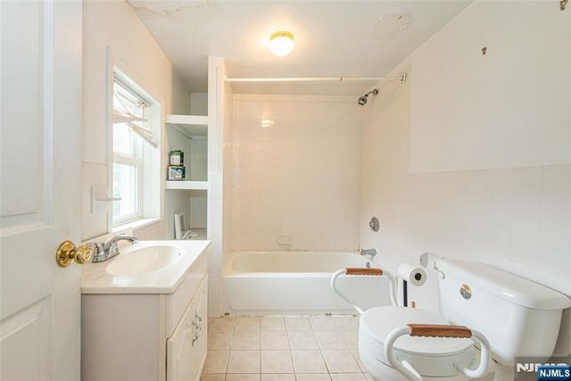 116 Forest Street, Montclair, NJ 07042