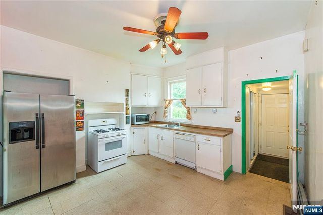 116 Forest Street, Montclair, NJ 07042