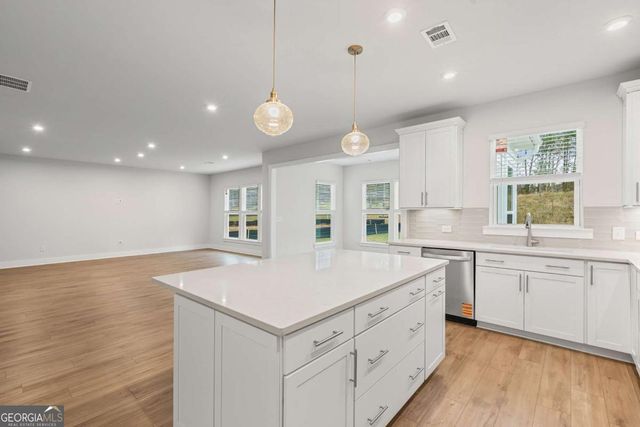 4910 Rosarian Drive, Cumming, GA 30040