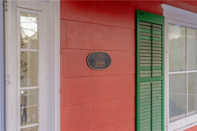 35 Madison Street, Geneva City, NY 14456