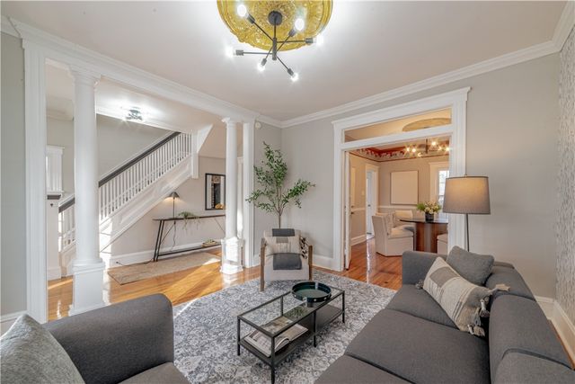 35 Madison Street, Geneva City, NY 14456