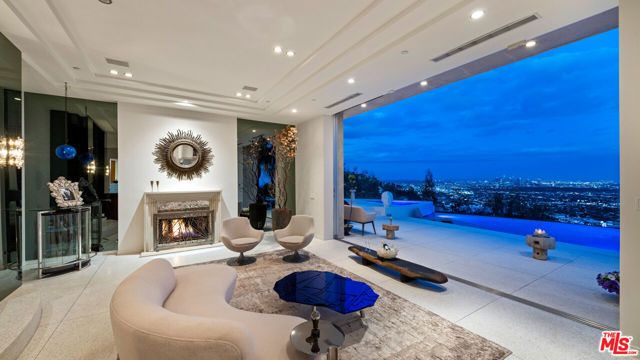 1456 Blue Jay Way, Los Angeles, CA 90069