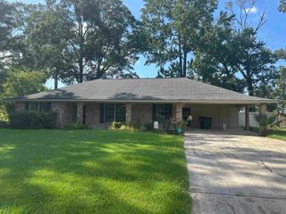 11735 Archery Dr, Baton Rouge, LA 70815