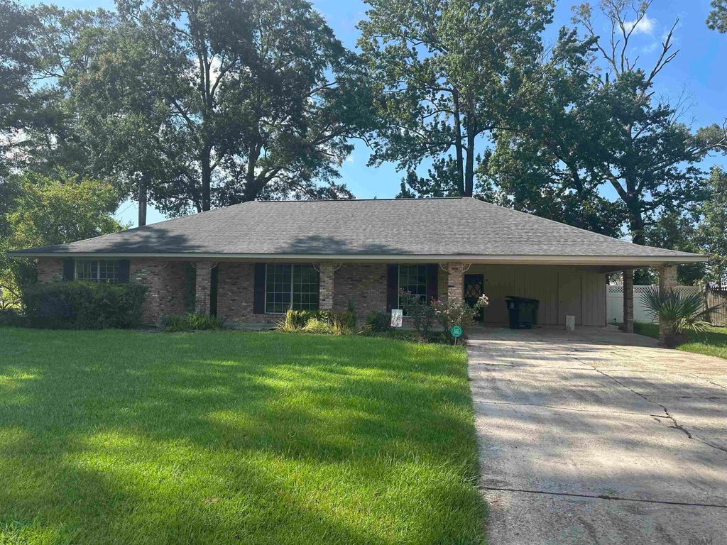 11735 Archery Dr, Baton Rouge, LA 70815