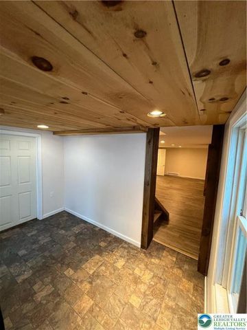 588 Mauch Chunk Road, Palmerton Boro, PA 18071