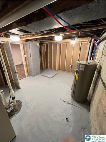 588 Mauch Chunk Road, Palmerton Boro, PA 18071