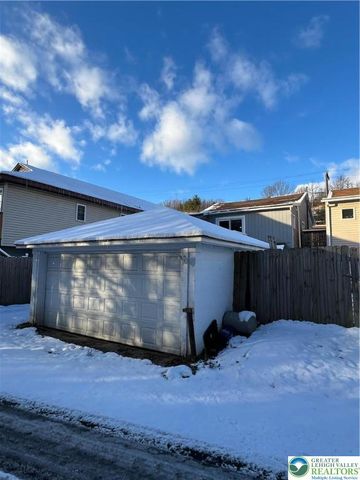 588 Mauch Chunk Road, Palmerton Boro, PA 18071