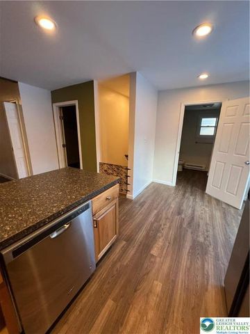 588 Mauch Chunk Road, Palmerton Boro, PA 18071