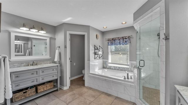 2409 JENNA LN, Lakeland, FL 33813