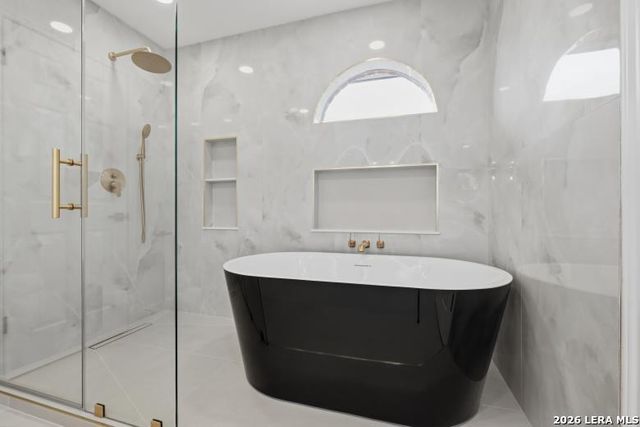 10242 Sandyglen, San Antonio, TX 78240