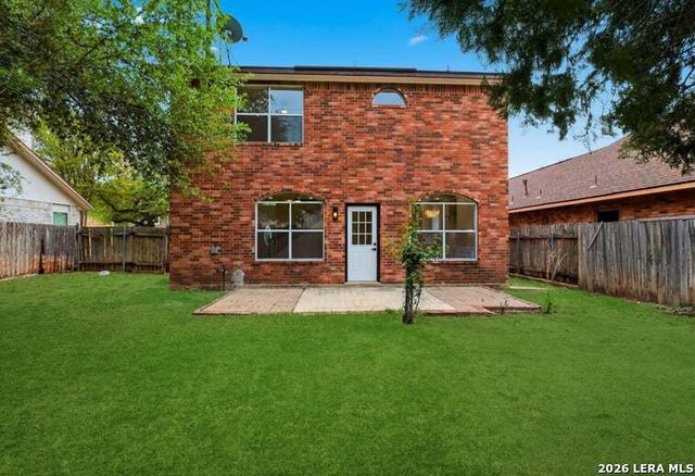 10242 Sandyglen, San Antonio, TX 78240