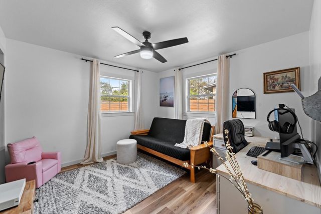 8701 56TH STREET N, Pinellas Park, FL 33782